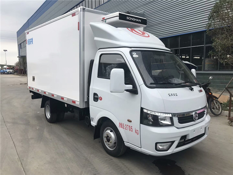 東風(fēng)途逸冷藏車(chē)（廂長(zhǎng)3.5米）