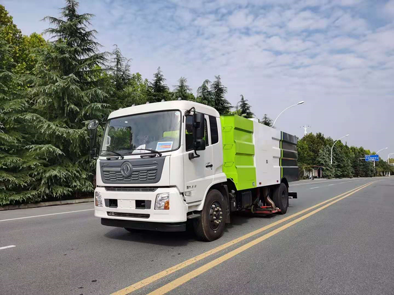 東風天錦10噸吸塵車