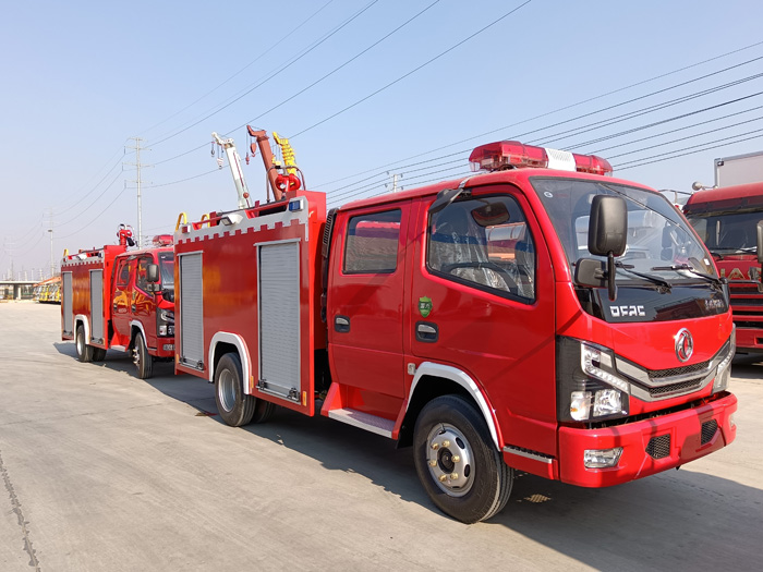 5噸消防灑水車價格_糧庫重點防火單位消防車_1.5-3.5噸水罐消防車現(xiàn)車價格